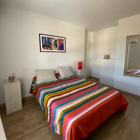 Herault Agreable Maison Avec Piscine Vailhauques